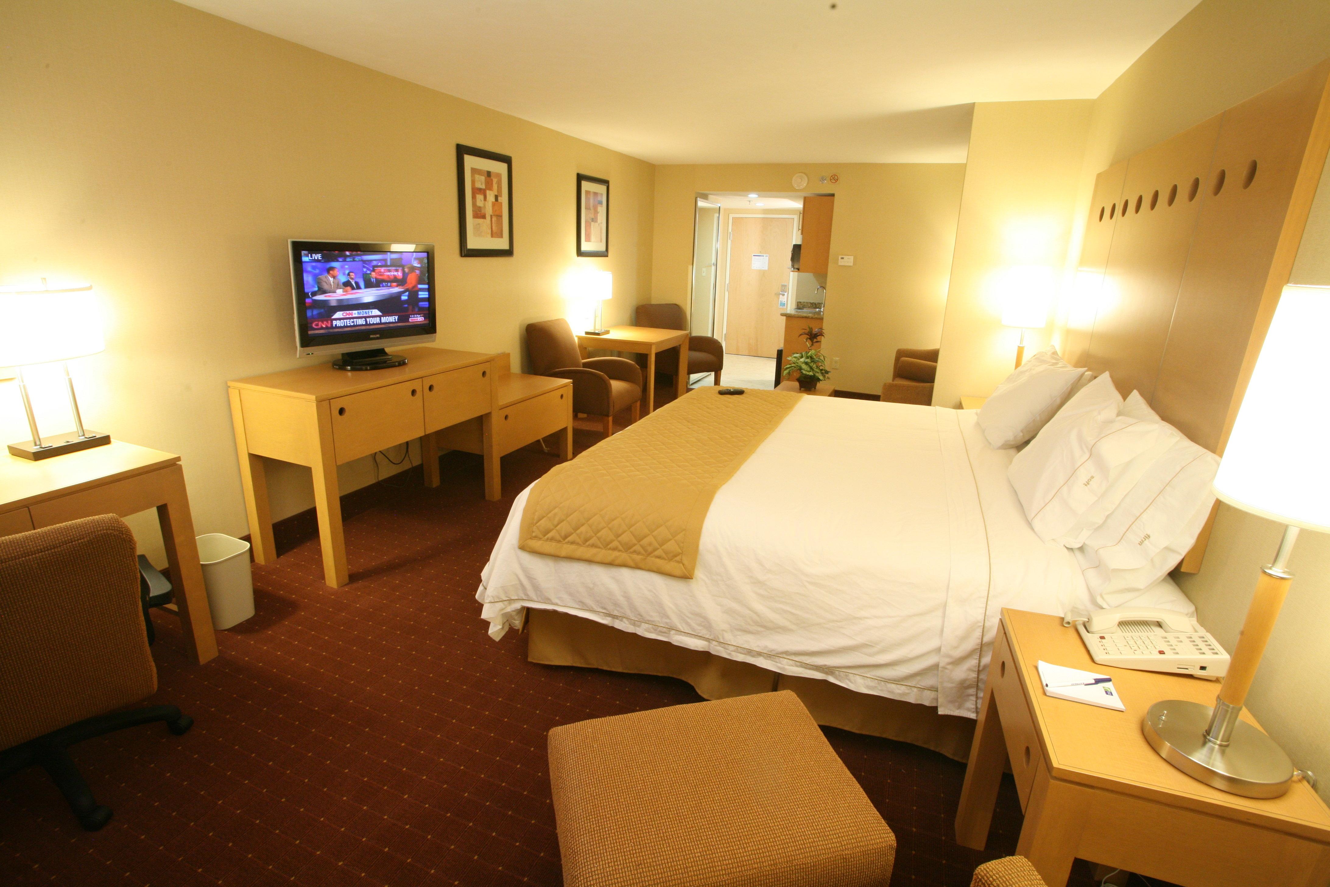 Holiday Inn Express Saltillo Zona Aeropuerto By Ihg Zewnętrze zdjęcie