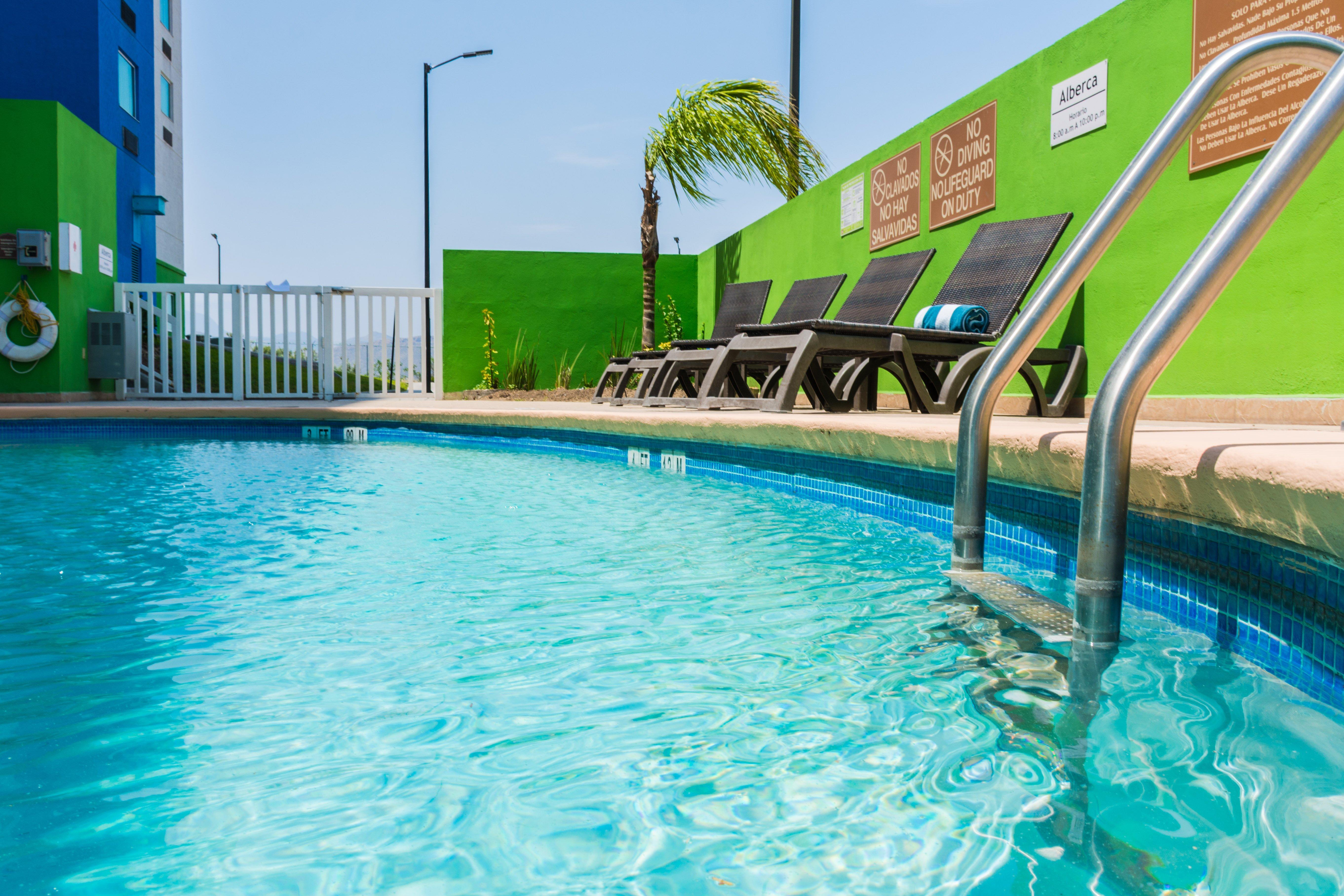 Holiday Inn Express Saltillo Zona Aeropuerto By Ihg Zewnętrze zdjęcie