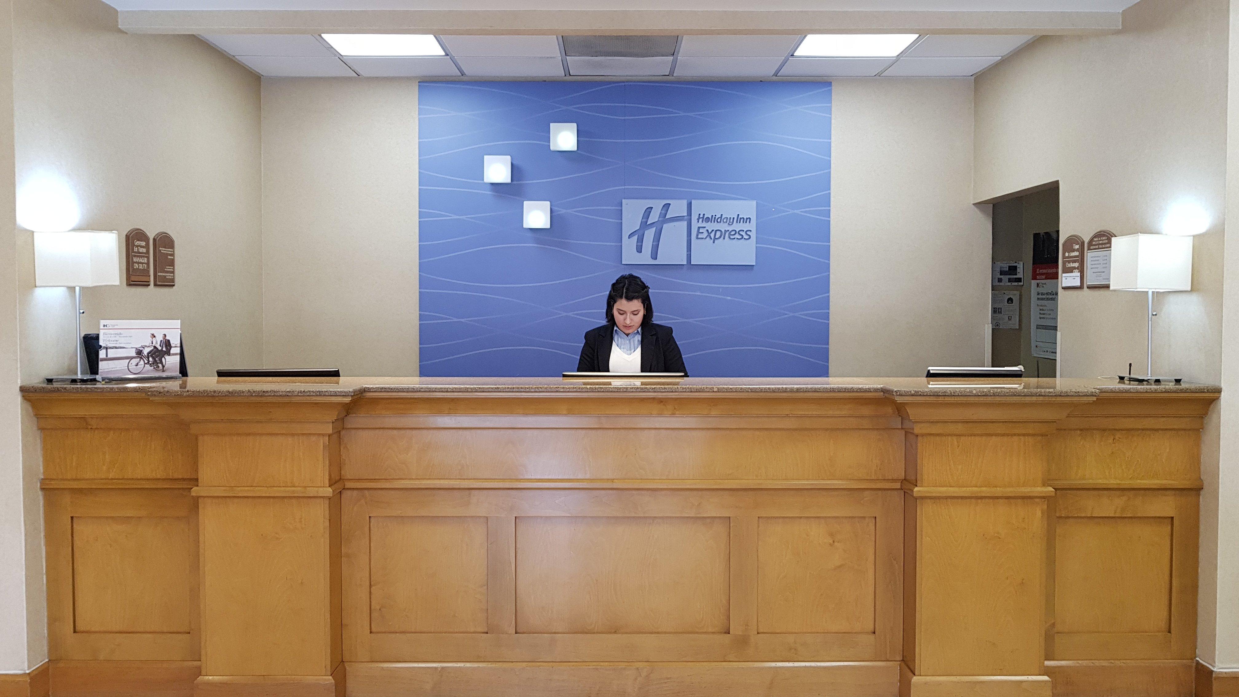 Holiday Inn Express Saltillo Zona Aeropuerto By Ihg Zewnętrze zdjęcie